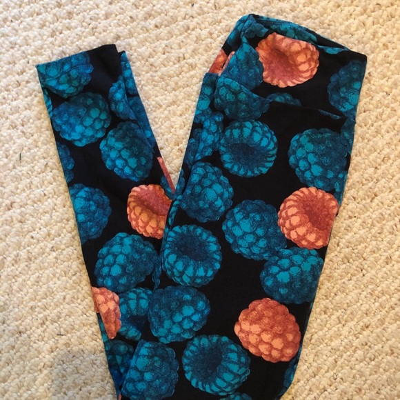 ***SOLD***Lularoe - Picture 2 of 3